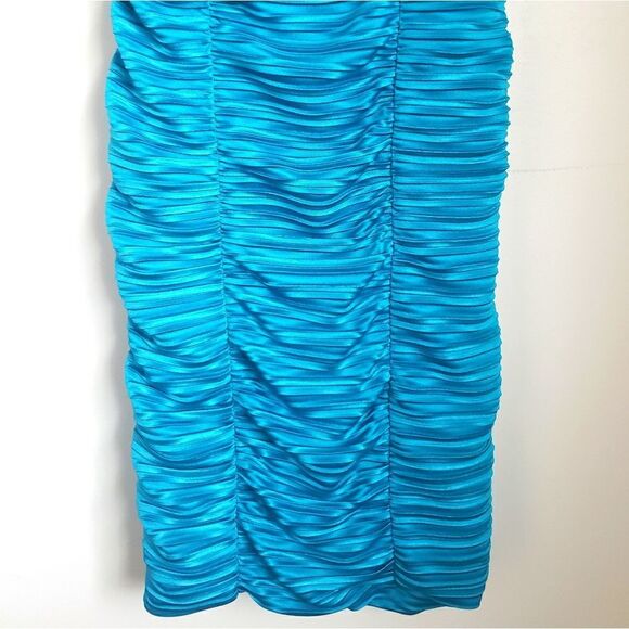 Sleeveless Formal Dress-blue - Picture 2 of 5